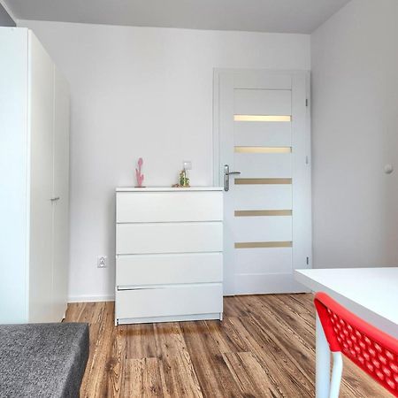 Appartement Pokoje Gdansk Zabianka - Bitwy Oliwskiej 15 Extérieur photo
