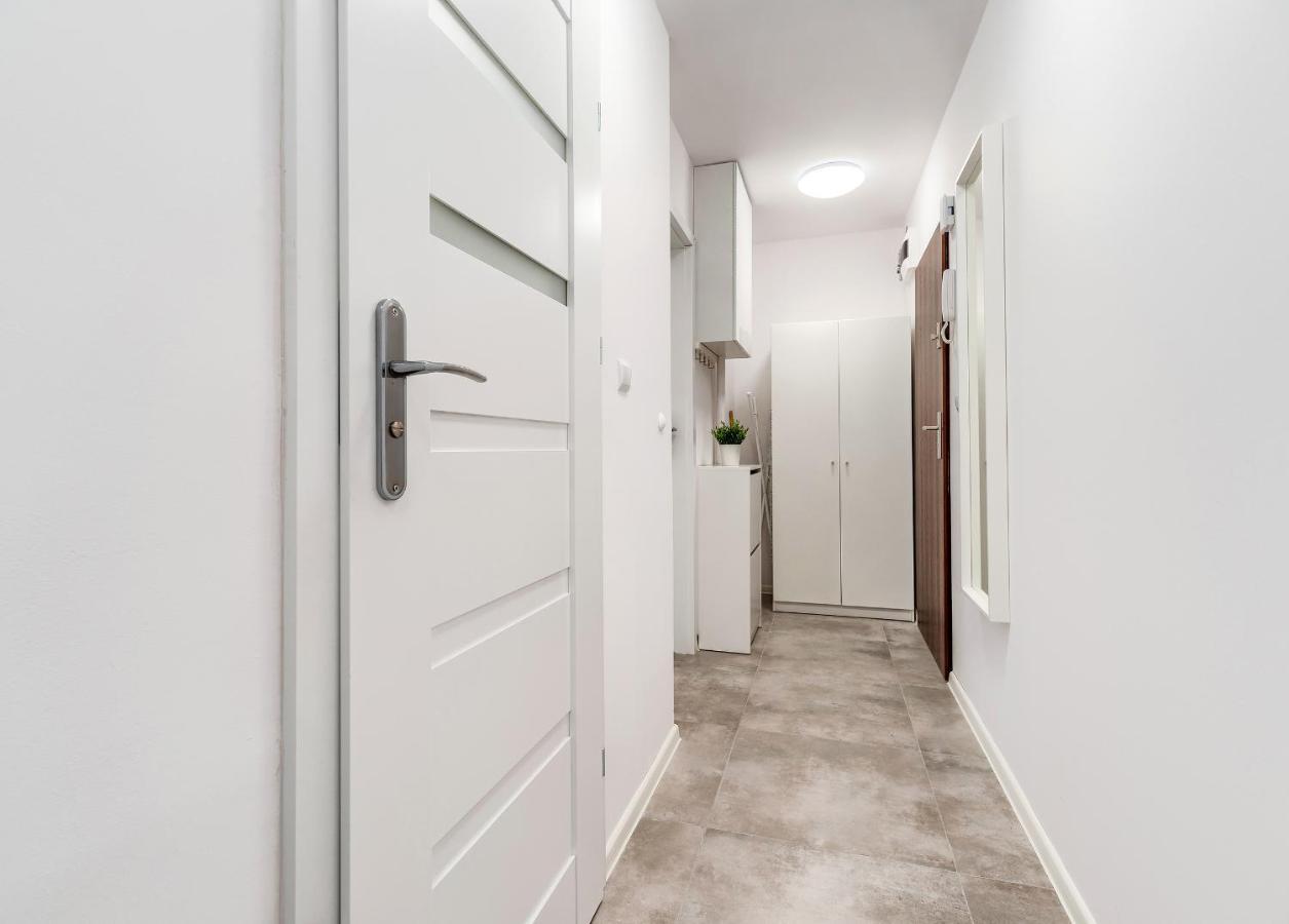 Appartement Pokoje Gdansk Zabianka - Bitwy Oliwskiej 15 Extérieur photo