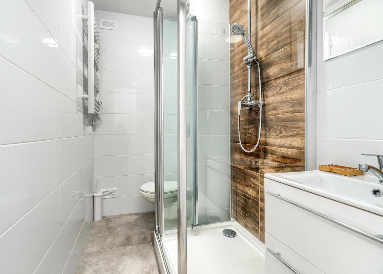 Appartement Pokoje Gdansk Zabianka - Bitwy Oliwskiej 15 Extérieur photo